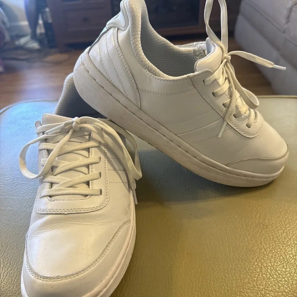 Orthofeet Wander 81104 Women 8.5 Medium White Leather Hands Free Walking Shoes
